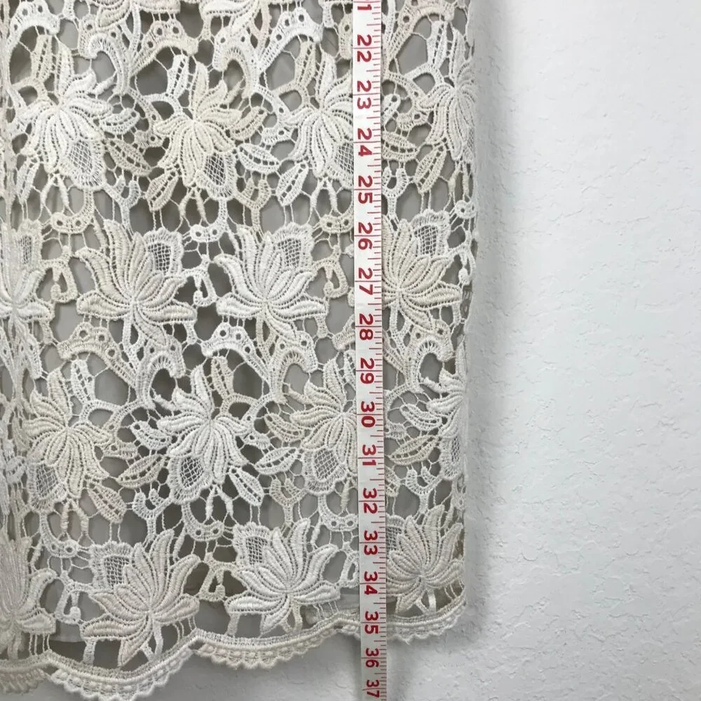 Ann Taylor  Lace V-neck Sleeveless Dress Ivory & Cream Size 2  NWT - Picture 10 of 13